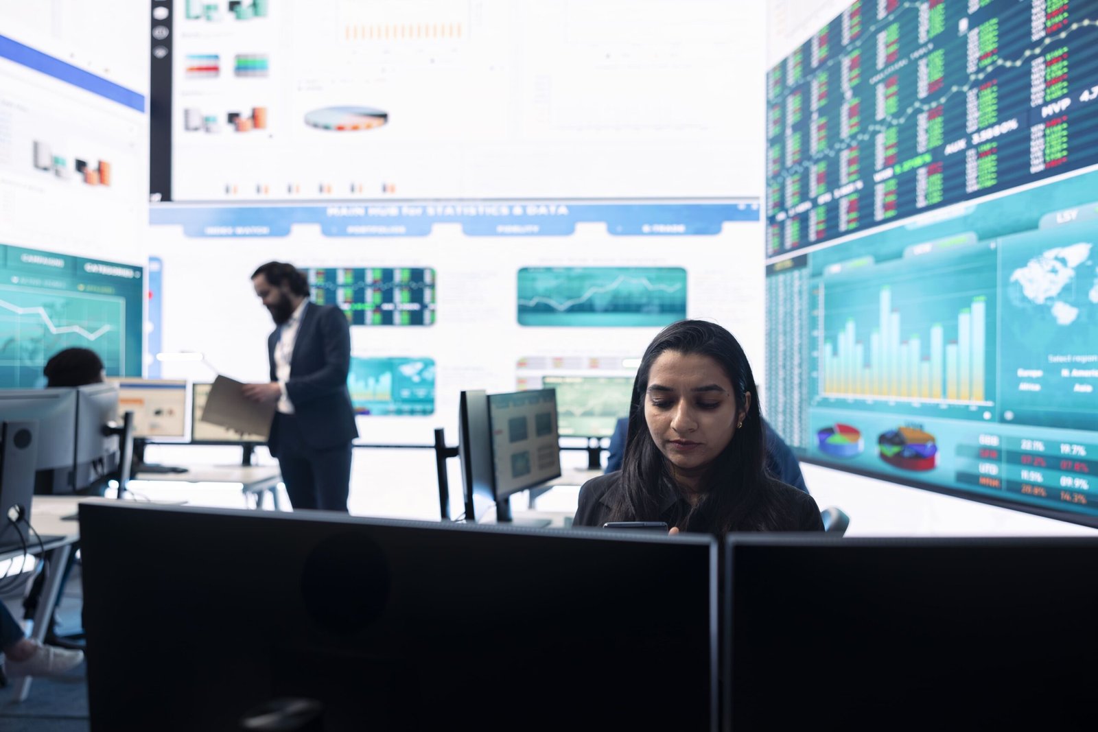 Top 7 Reasons Why UAE Businesses Are Shifting to Cloud ERP in 2025